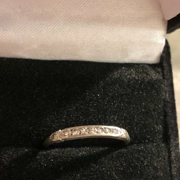 Vintage Platinum Diamond Band Ring Size 6 - Picture 2 of 5